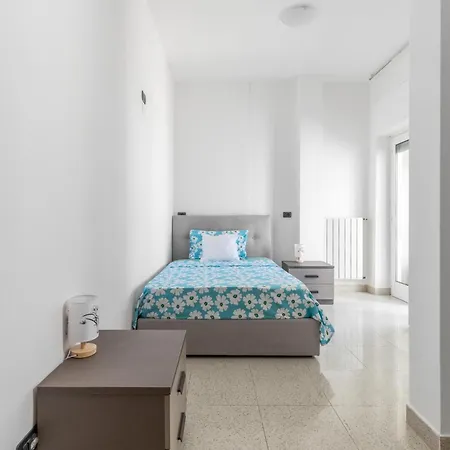 La Casa Sulla Piazza By Barbarhouse